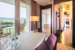 Golf View Suite