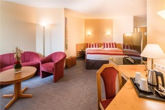 Deluxe Junior Suite