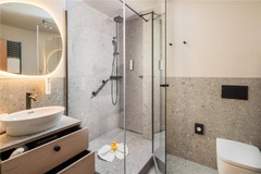 Junior Suite Nature bathroom