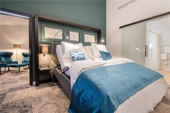 Penthouse Suite wheelchair