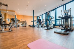 hotel gym 24h