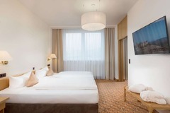 Suite sleeping area