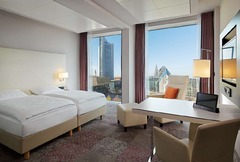 Premium Room - Augustusplatz View