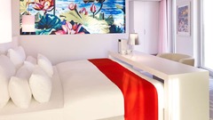 Art Panorama Room
