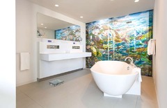 artotel suite bathroom