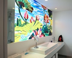 art room XL bathroom