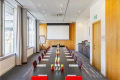 Seo Tafel hinten mittig