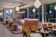 Bar Artelier ambient light