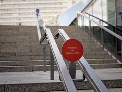 Berlin Treppe Bikini