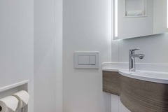 Standard Room toilet