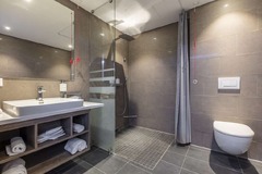 Superior Room bathroom