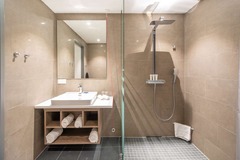 Superior Room bathroom