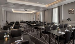 Park Suite 1 2 classroom