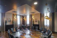 Park Plaza Lounge Chaircircle