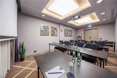 Plaza Suite classroom