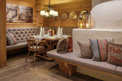Tisch im Restaurant Waldhaus.