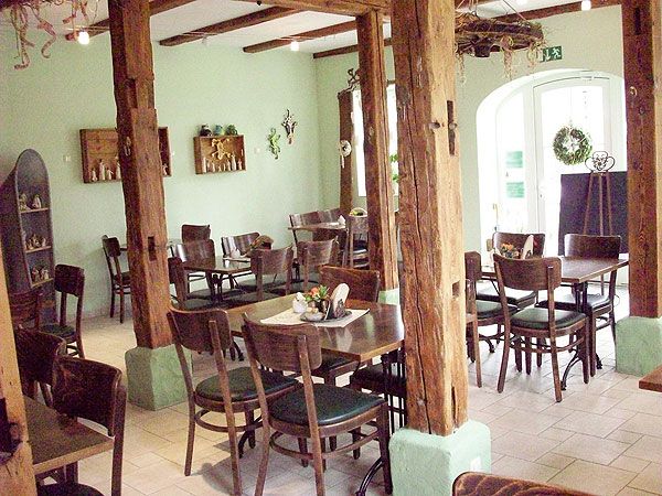 Flora Café Inh. Ute Maaß