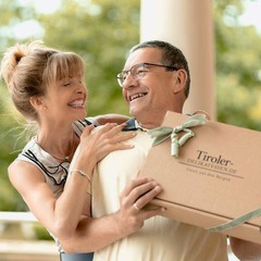 Zum Vatertag Tiroler Delikatessen schenken.