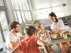 Morgengold Frühstückdienste ist Ihr Brötchenlieferservice in Heide, Husum und Umgebung. Wir liefern Ihnen frische Brötchen direkt an die Haustüre - auch an Sonntagen und Feiertagen. 

Frühstück bestellen, Frühstücksservice, Frühstück Lieferservice, Brötch