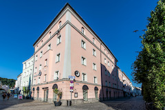 Premier Inn Passau Weisser Hase hotel exterior