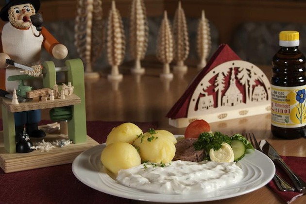 Spielzeugschachtel | Café & Restaurant