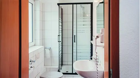 Einzelzimmer mit Dusche/WC