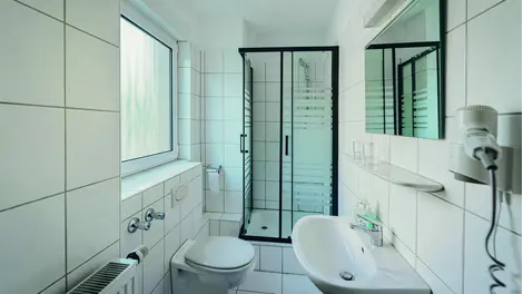 Einzelzimmer mit Dusche/WC