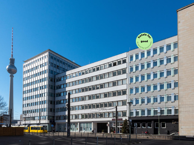 greet Berlin Alexanderplatz