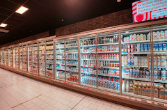 Molkereiprodukte
Mmmmh wie Milch: Frisch, lecker und überraschend vielseitig präsentieren sich unsere regionalen Molkereiprodukte. Freuen Sie sich auf Horster Milch und Horster Butter. Der Bauernhof Eggers mit Hofmolkerei steht für melkfrischen Natur- und