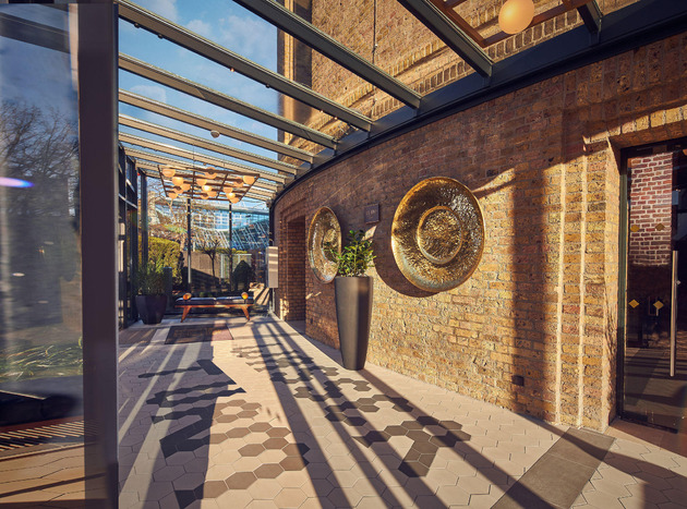 Wasserturm Hotel Cologne, Curio Collection by Hilt: Wasserturm Hotel Cologne, Curio Collection by Hilton
