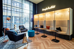 Ibis Styles Bielefeld Lobby mit Sitzecke