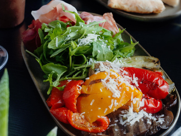PEPE im Cosmo | neapolitan pizza & food & drinks