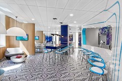 Lobby bar