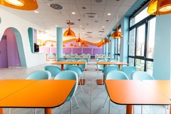 Restaurant & breakfast area