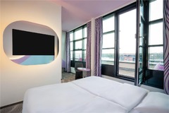 Balcony Room