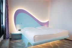 Balcony Room
