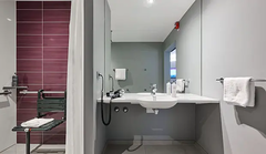 Accessible Wet Room Facility