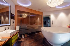 Teufel Suite bathroom