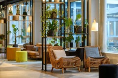 Lounge Bar