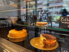 Golden Cake Café, Kuchen, Torten und Törtchen Köln
