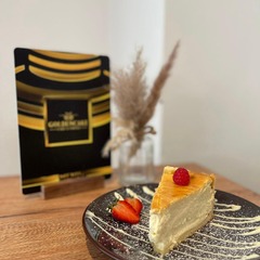 Golden Cake Café, Kuchen, Torten und Törtchen Köln