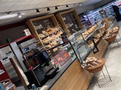 Backtheke im Denns BioMarkt in Eschersheimer