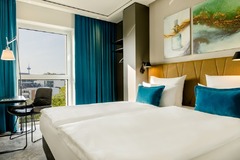 Hotel Motel One Köln-Altstadt- Room
