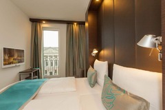 Hotel Motel One Berlin-Potsdamer Platz - Room