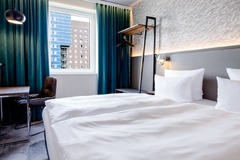 Hotel Motel One Hamburg-Alster - Room