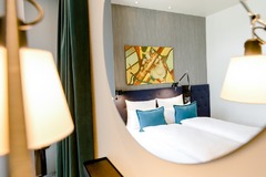 Hotel Motel One Mannheim - Room