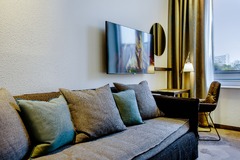 Hotel Motel One Wiesbaden - Room