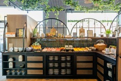 Hotel Motel One Wiesbaden - Breakfast
