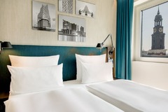 Hotel Motel One Hamburg Am Michel - Room