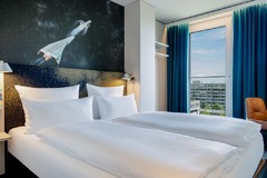 Hotel Motel One München-Deutsches Museum - Room